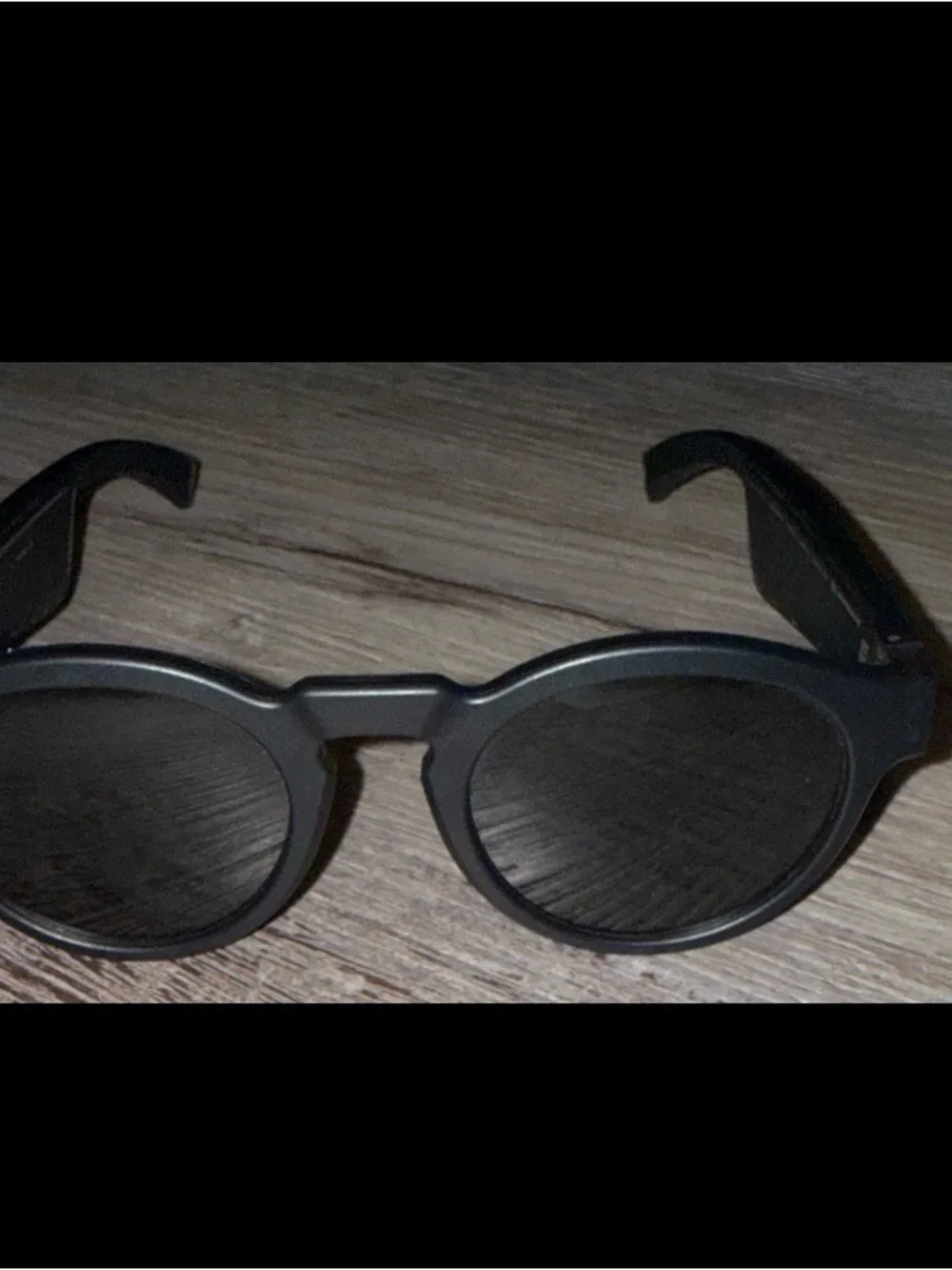 Like New Bose Black Bluetooth audio Sunglasses